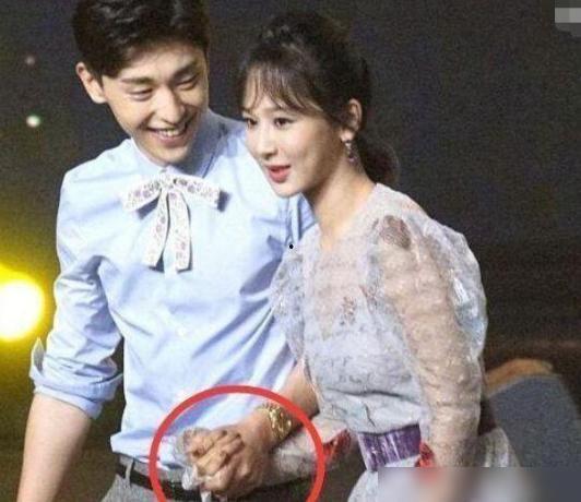 网传热瓜吃瓜群分享图片,吃瓜群分享图片背后的故事