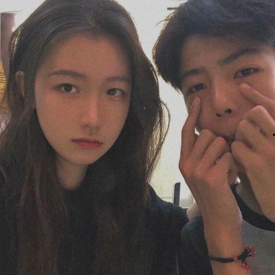 吃瓜网红头像情侣真人版,吃瓜头像下的甜蜜日常